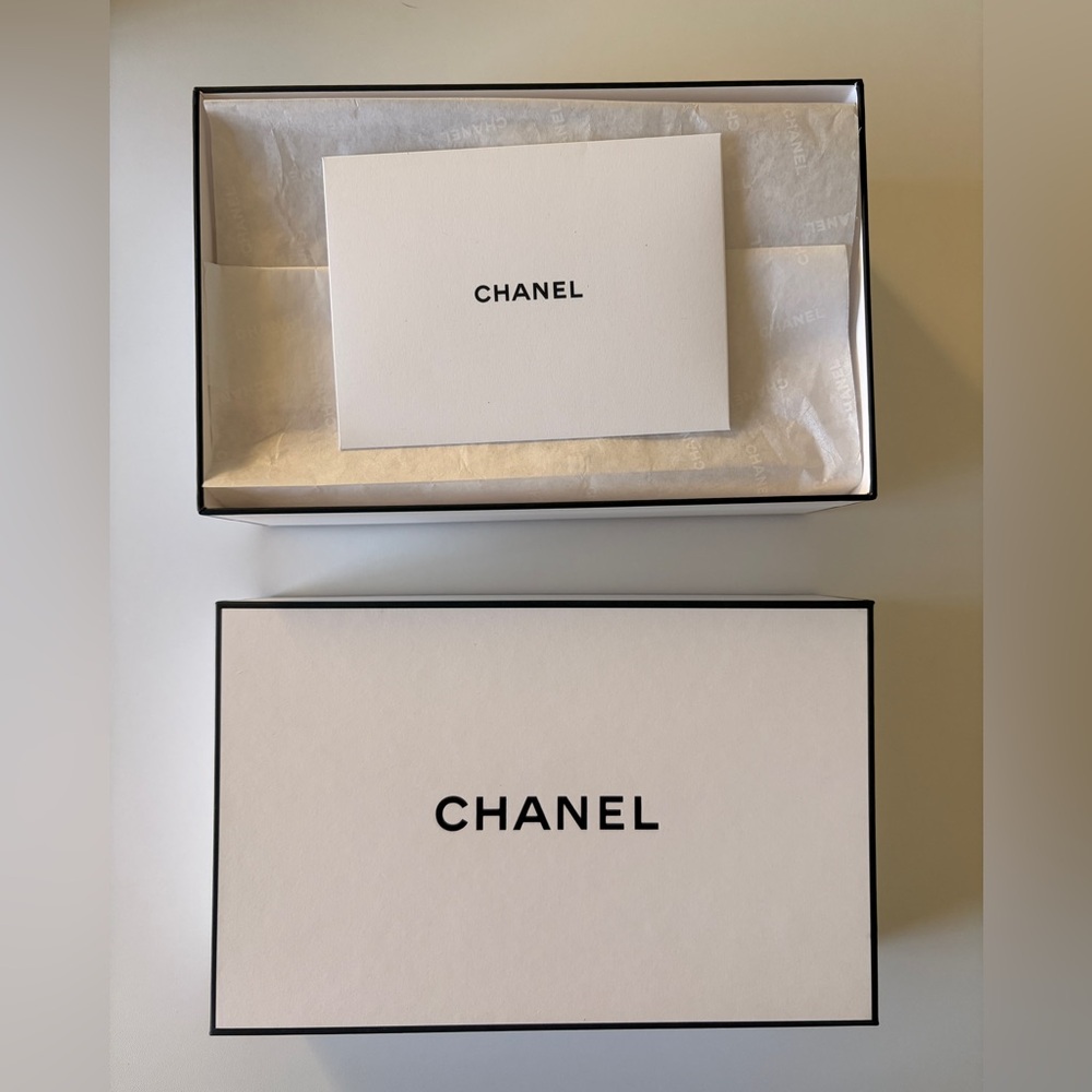 Chanel White and Silver Gift Box